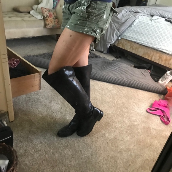 BCBGeneration over the knee black boots - Picture 2 of 5